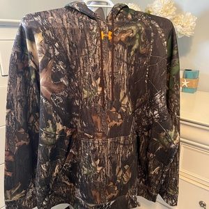 Mens Under Amour pull over